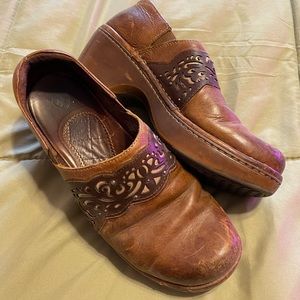 Leather Clogs